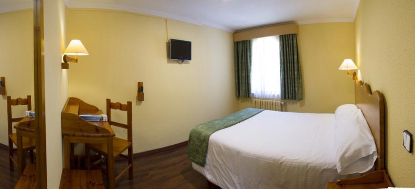 Single Room,718320487:JPEG